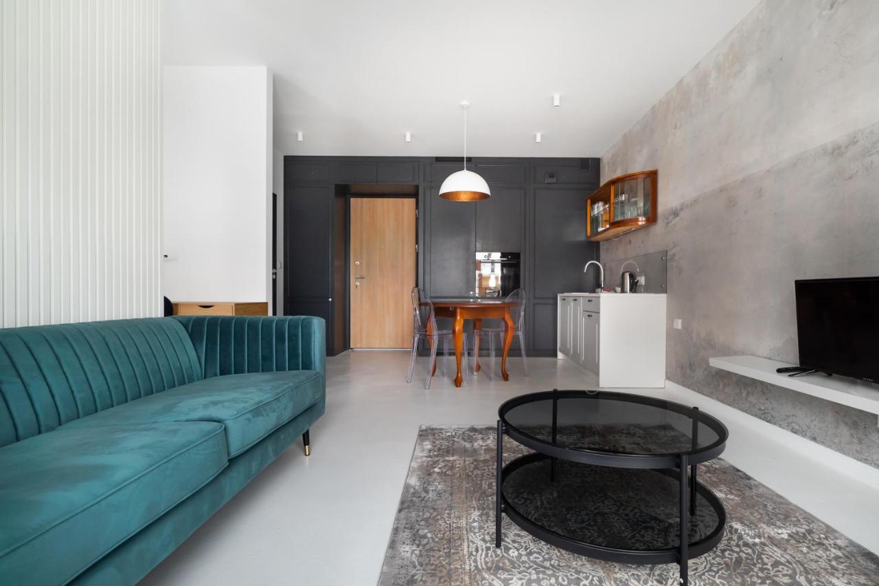 Wola Artistic Designer Apartment Warsaw Luaran gambar