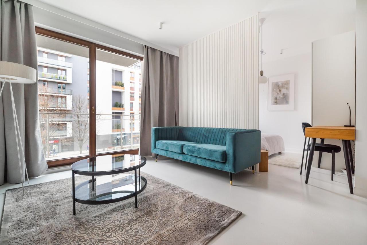 Wola Artistic Designer Apartment Warsaw Luaran gambar