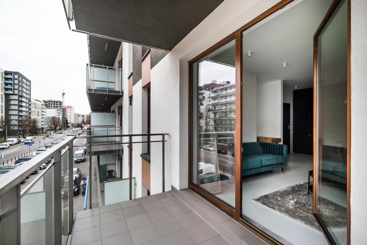 Wola Artistic Designer Apartment Warsaw Luaran gambar