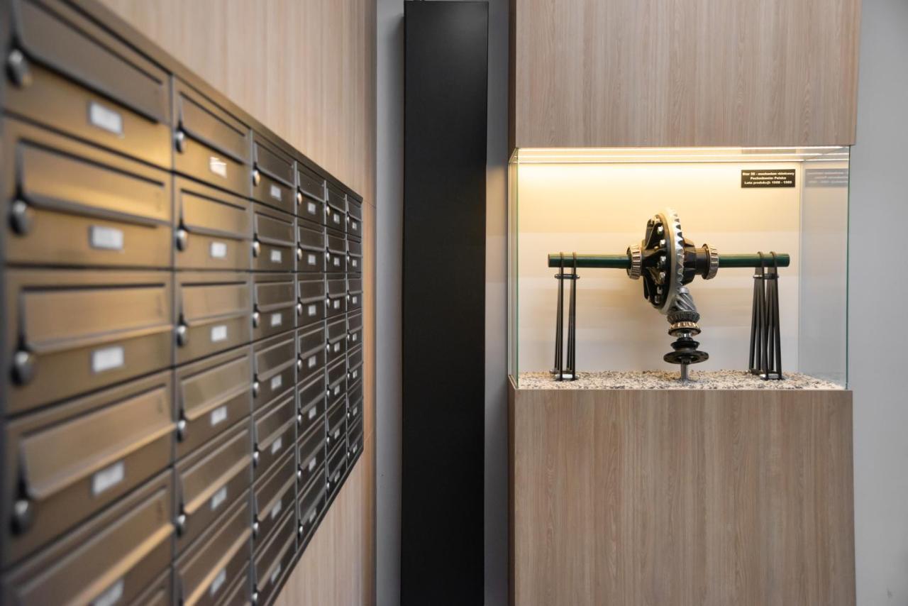 Wola Artistic Designer Apartment Warsaw Luaran gambar